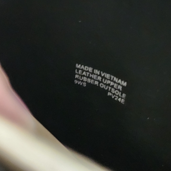 Michael Kors Carlisle Black Leather Pullon  Knee-High Boots - Picture 9 of 11